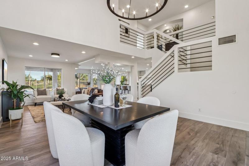 31-web-or-mls-N Saint Elias Cir-S2611-1-