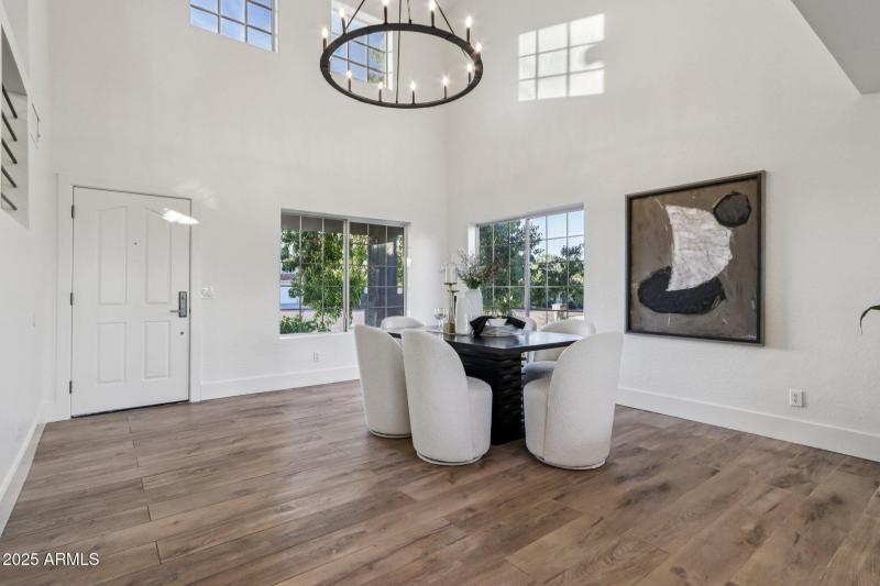 33-web-or-mls-N Saint Elias Cir-S2611-1-