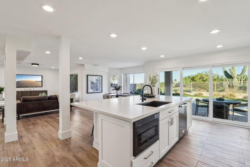 40-web-or-mls-N Saint Elias Cir-S2611-1-