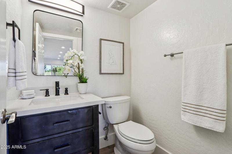 41-web-or-mls-N Saint Elias Cir-S2611-1-