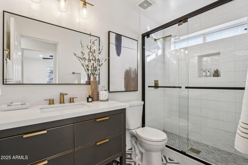 50-web-or-mls-N Saint Elias Cir-S2611-1-