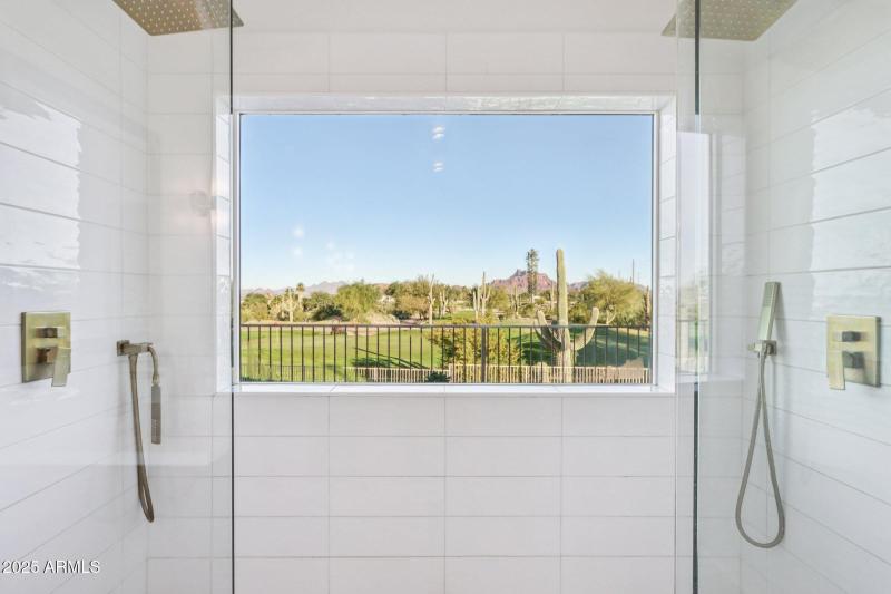 60-web-or-mls-N Saint Elias Cir-S2611-1-