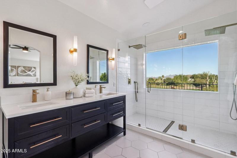 62-web-or-mls-N Saint Elias Cir-S2611-1-