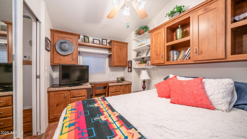 3710 S Goldfield Rd Unit 71-17