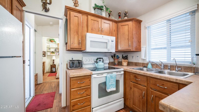 3710 S Goldfield Rd Unit 71-19