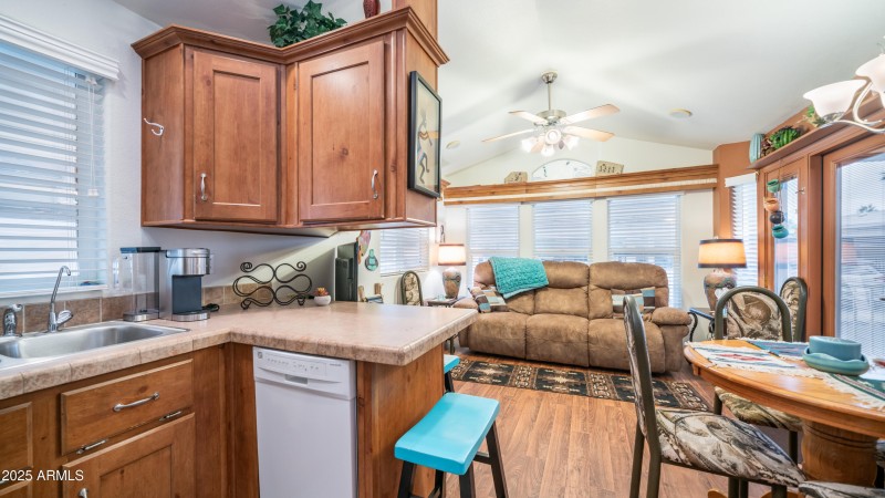 3710 S Goldfield Rd Unit 71-20