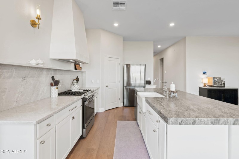 10-web-or-mls-DSC_1010