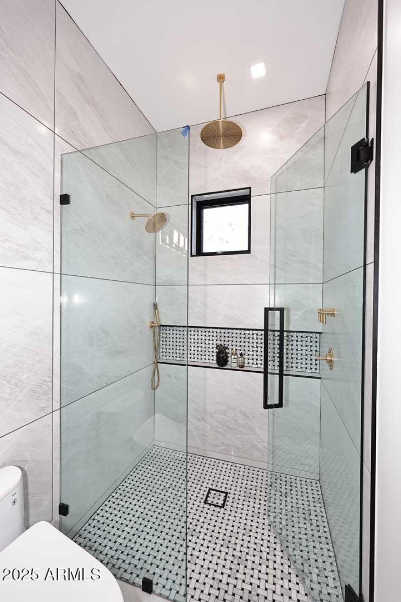 4th Bedroom-Office-Ensuite-Shower