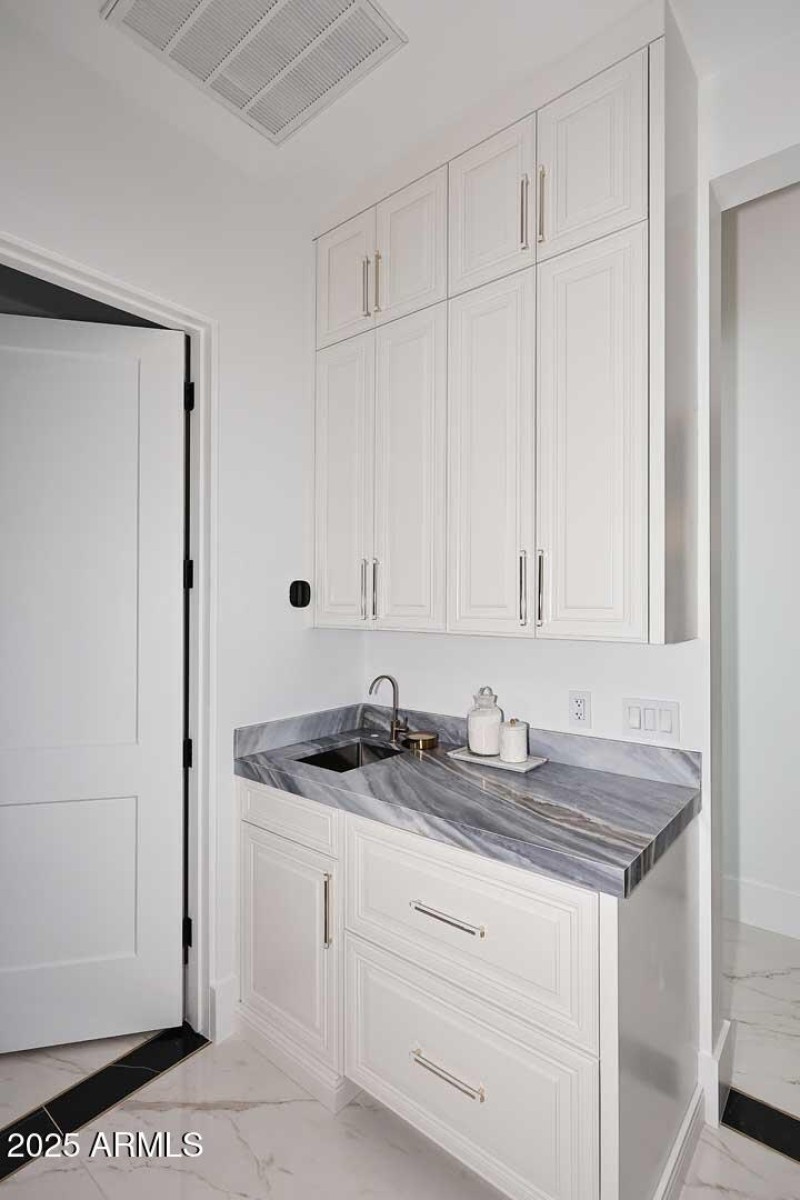 Primary Bath-Coffee Bar