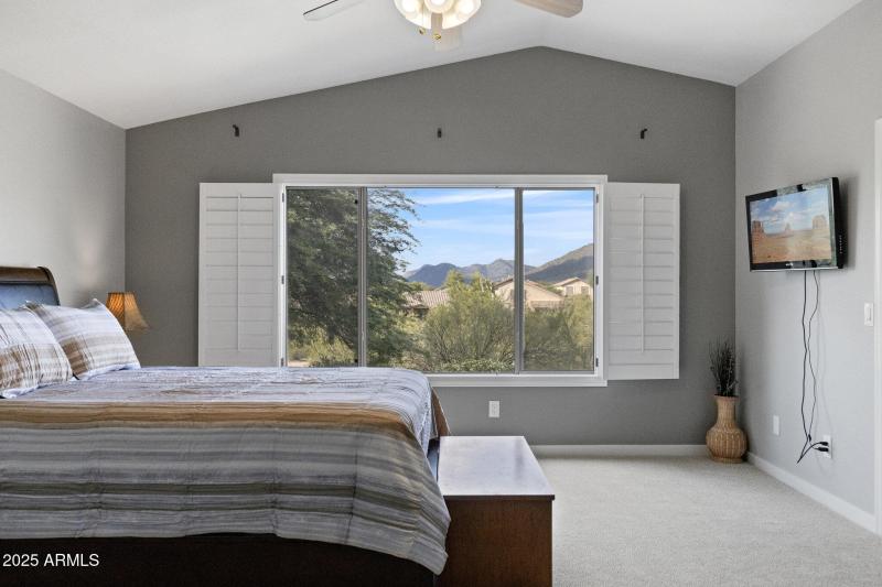 Mountain Views from Bed!