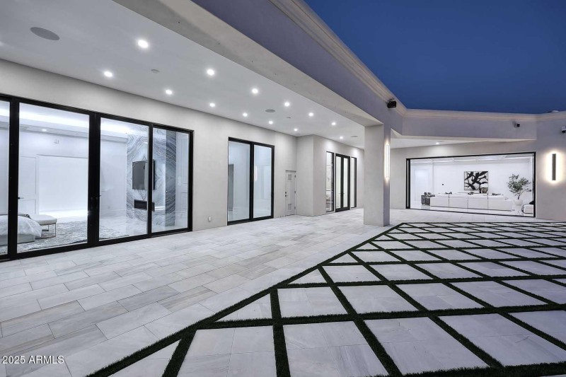 Night-Covered Patio2