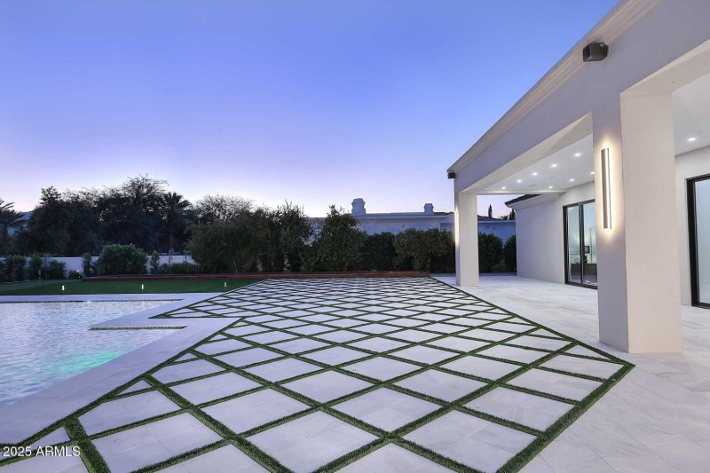 Night-Extended Patio