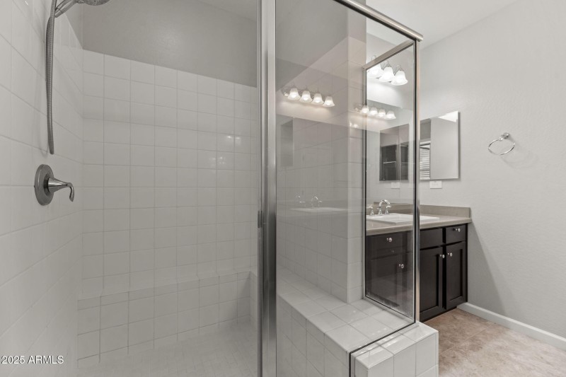 25-web-or-mls-DSC08843