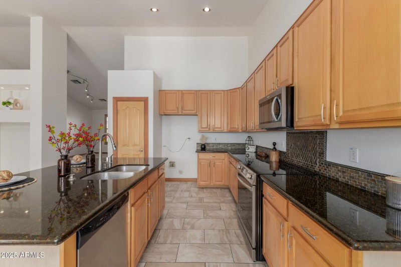 11 El Cortez - 11-26-25