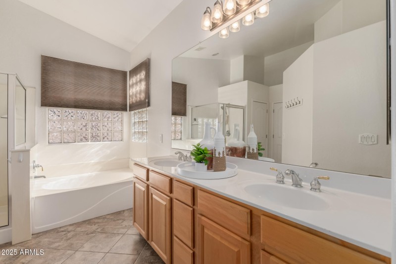 15 El Cortez - 11-26-25