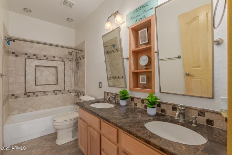 20 El Cortez - 11-26-25