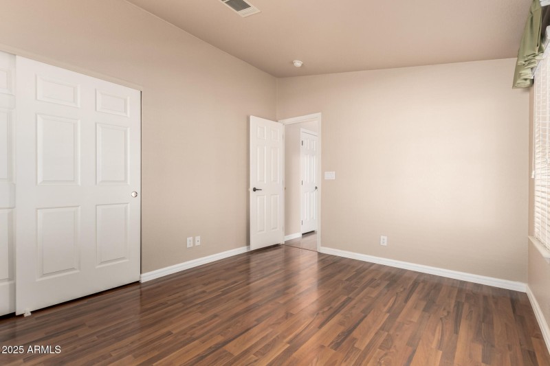 3301 S Goldfield Rd 4079