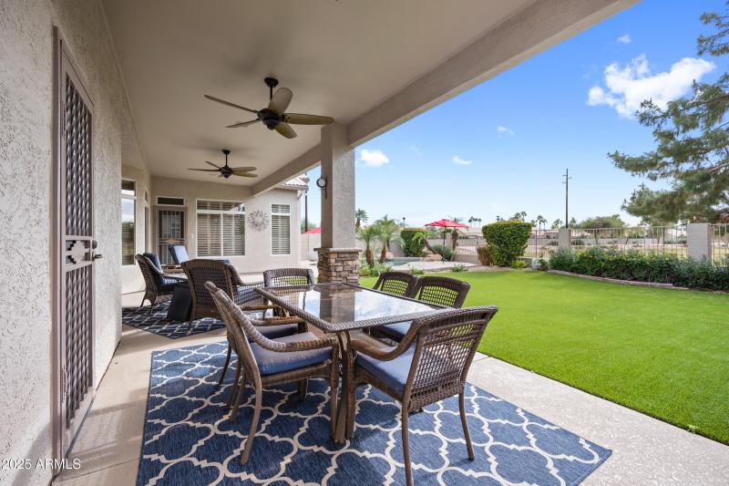 269 W El Freda Rd-43