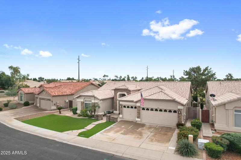 269 W El Freda Rd-45