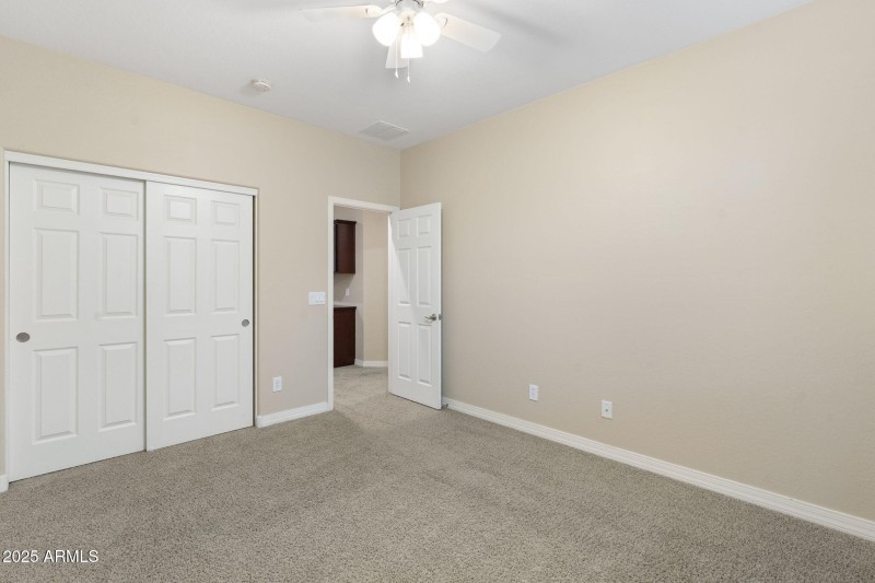 21-web-or-mls-DSC04137 copy