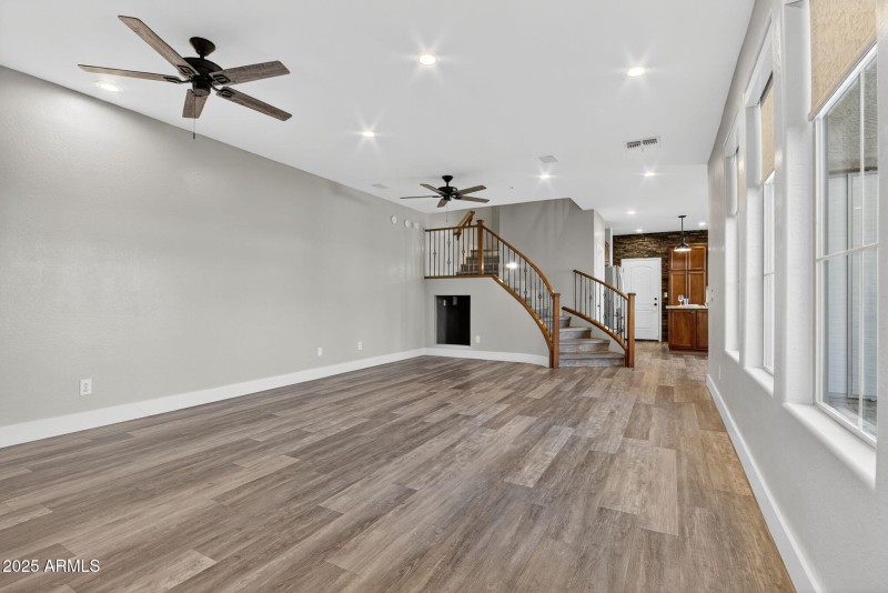 21-web-or-mls-061_a4m_CM