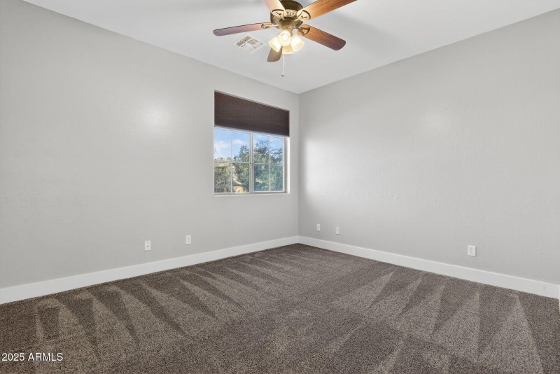 33-web-or-mls-097_a4m_CM