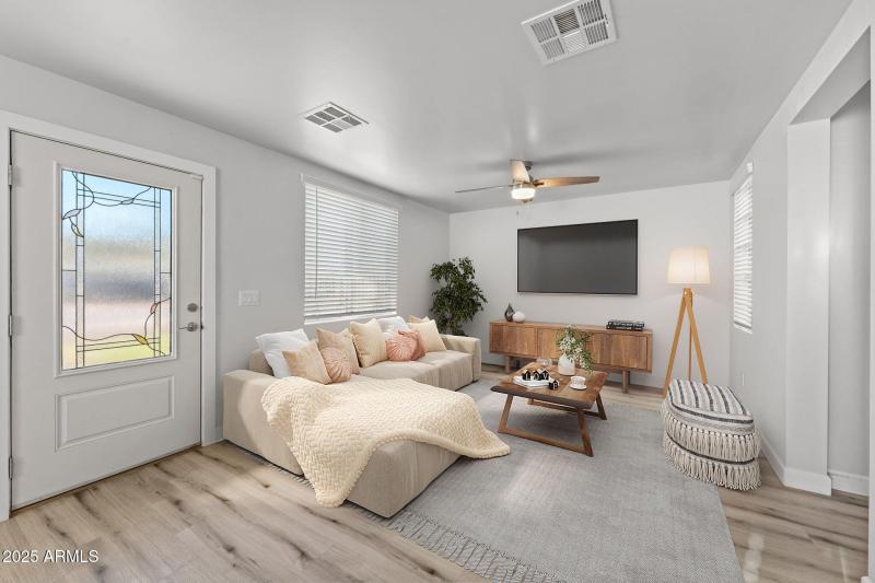 5-web-or-mls-living room crystal_1