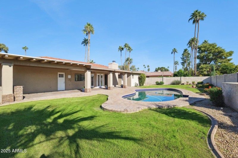 40-web-or-mls-15-e-kathleen-rd