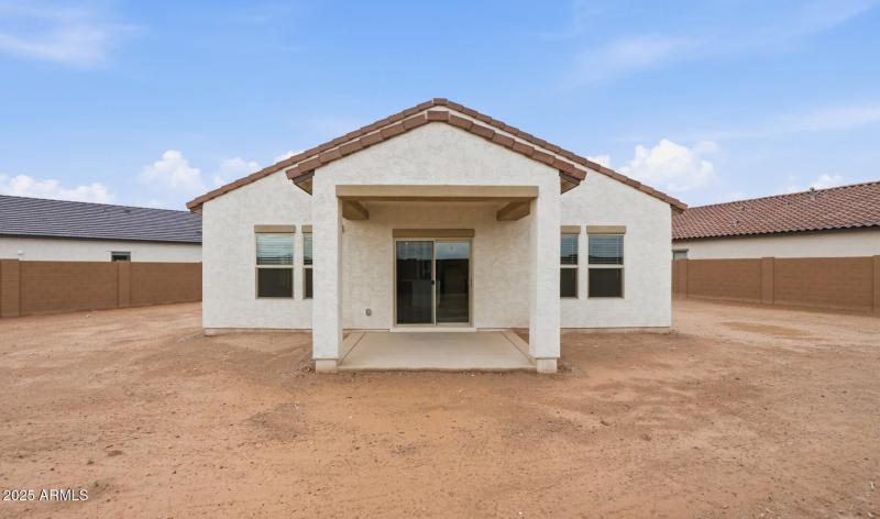 MR Lot #50 Back Exterior (2) (Large)