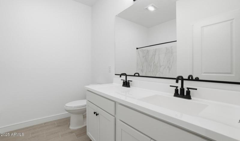 MR Lot #50 Hall Bath (1) (Large)