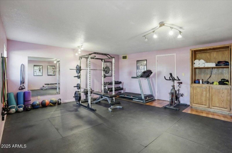 41-Gym/Office Staged