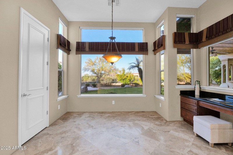 Breakfast Nook Area