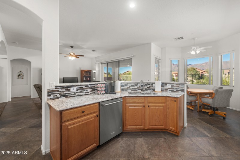 4306-S-Columbine-Way-19