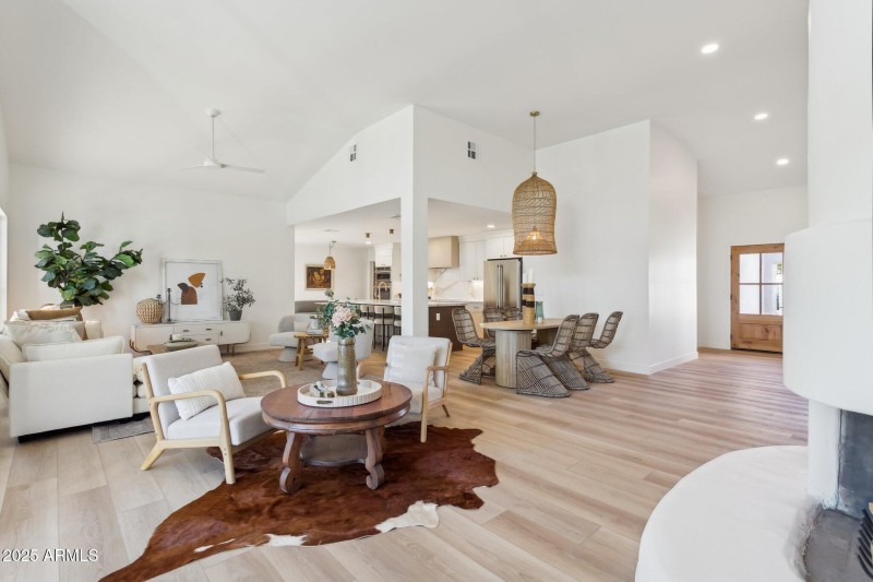 7-web-or-mls-8731-e-san-felipe-dr