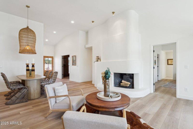 8-web-or-mls-8731-e-san-felipe-dr