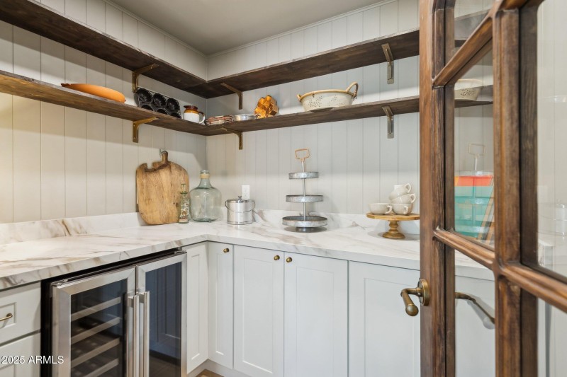 20-web-or-mls-8731-e-san-felipe-dr