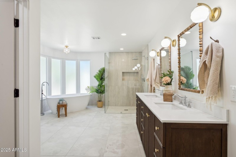 30-web-or-mls-8731-e-san-felipe-dr