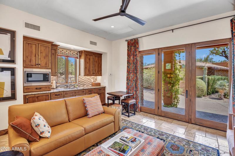 Casita living with kitchenette