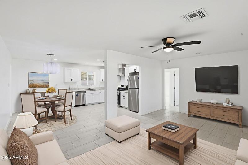 6-web-or-mls-IMG_0034 virtually staged