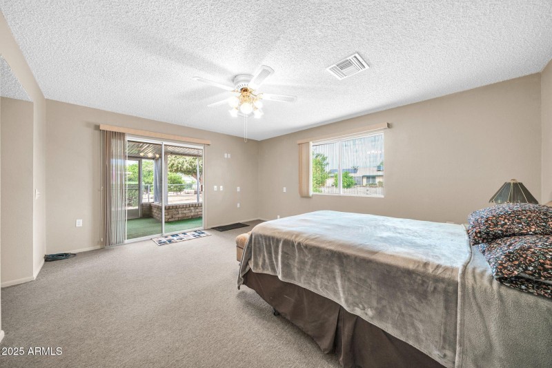 9718 W Terrace Ln-15