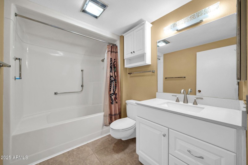 9718 W Terrace Ln-34