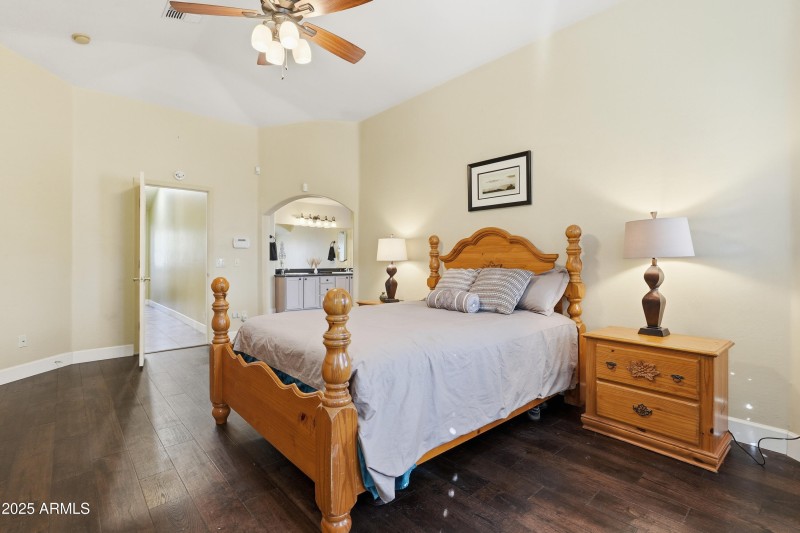 Spacious owner's suite