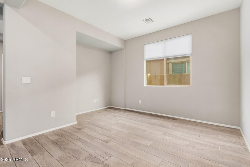 4th Bedroom/Den/Flex Room