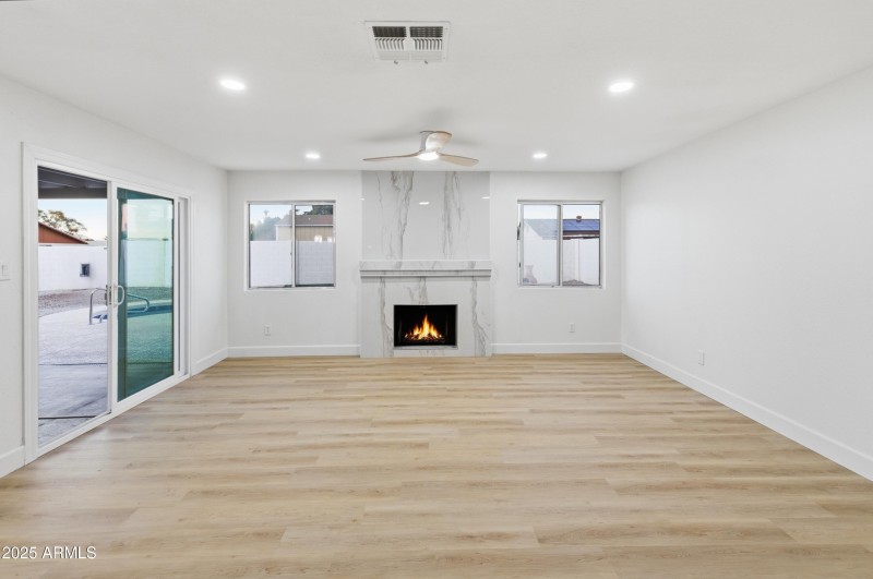 4920_W_Michigan_Ave_13