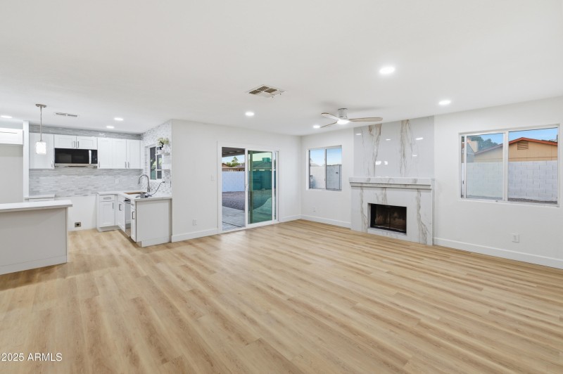 4920_W_Michigan_Ave_19