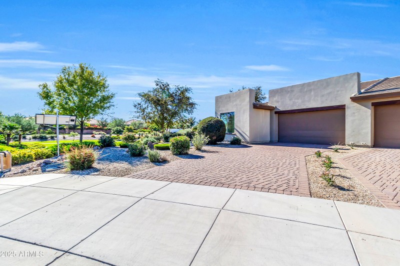 35964 N Desert Tea Dr-3