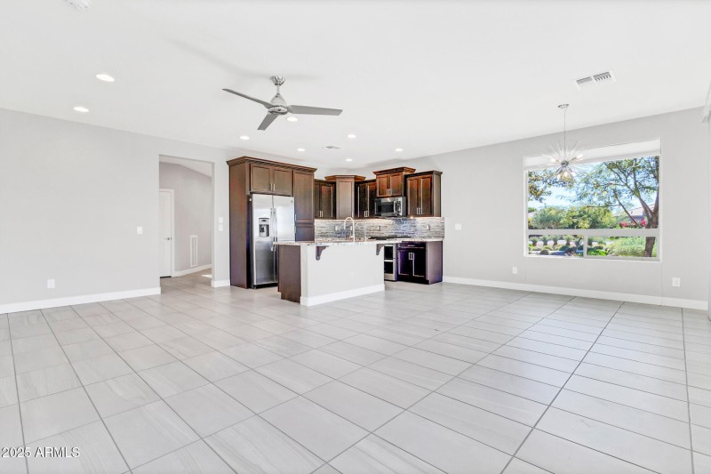 35964 N Desert Tea Dr-7_(2048)