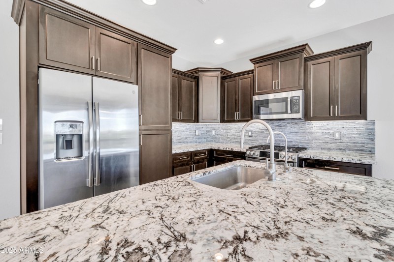 35964 N Desert Tea Dr-14