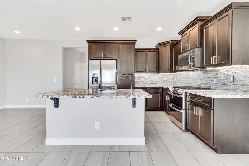 35964 N Desert Tea Dr-15