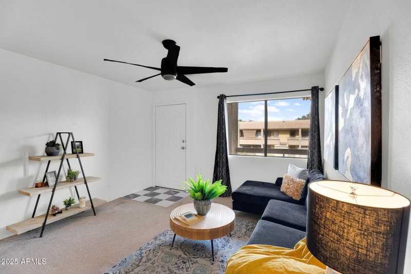 11-web-or-mls-3601 W Tierra Buena Ln J24